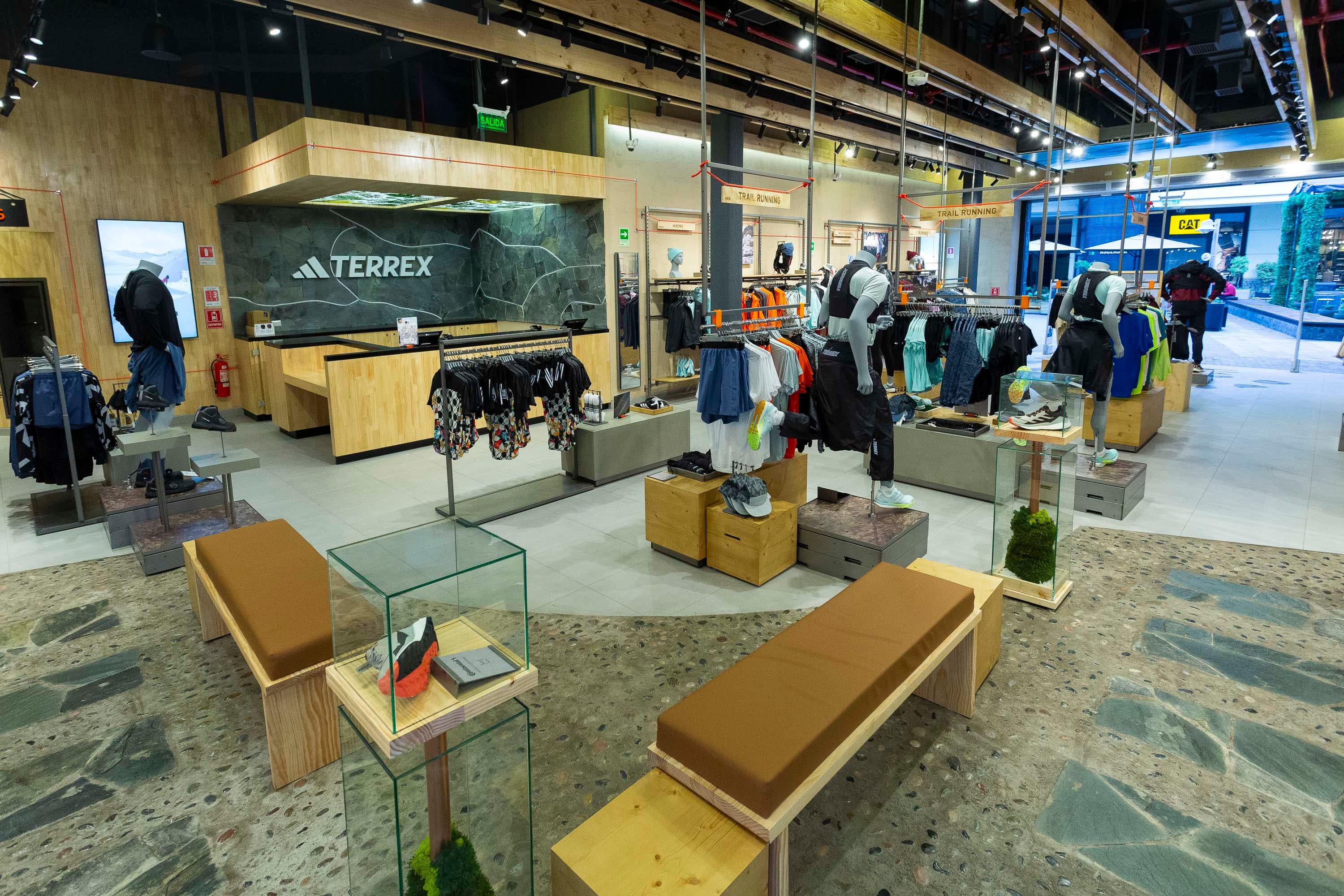 Terrex Parque Arauco 
